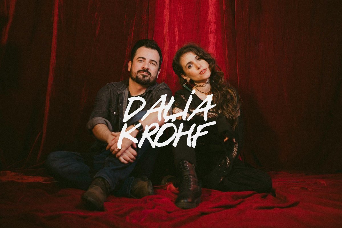 Majo Sáenz — voz de Dalia Krohf
